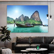 Lade das Bild in den Galerie-Viewer, Spannrahmenbild Boote in Thailand Querformat
