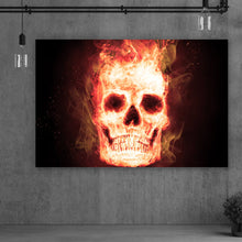 Lade das Bild in den Galerie-Viewer, Aluminiumbild gebürstet Brennender Totenkopf Querformat
