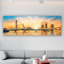 Lade das Bild in den Galerie-Viewer, Spannrahmenbild Brücke in London bei Sonnenaufgang Panorama
