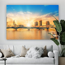Lade das Bild in den Galerie-Viewer, Leinwandbild Brücke in London bei Sonnenaufgang Querformat
