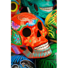 Lade das Bild in den Galerie-Viewer, Poster Bunte mexikanische Schädel Hochformat
