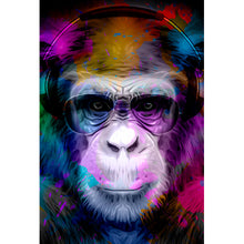 Lade das Bild in den Galerie-Viewer, Leinwandbild Bunter Affe mit Kopfhörer Hochformat
