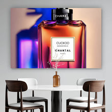 Lade das Bild in den Galerie-Viewer, Aluminiumbild gebürstet Luxus Chanel Parfüm Querformat

