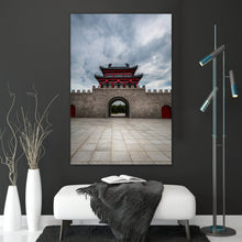 Lade das Bild in den Galerie-Viewer, Aluminiumbild gebürstet Chinesische Steinmauer Hochformat
