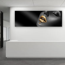 Lade das Bild in den Galerie-Viewer, Acrylglasbild Chrome Lippen Gold Panorama
