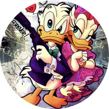 Lade das Bild in den Galerie-Viewer, Aluminiumbild gebürstet Donald und Daisy in Crime Pop Art Kreis
