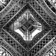 Lade das Bild in den Galerie-Viewer, Aluminiumbild Eiffelturmgerüst Quadrat
