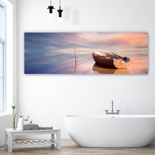 Poster Einsames Boot bei Sonnenuntergang Panorama