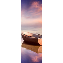 Lade das Bild in den Galerie-Viewer, Leinwandbild Einsames Boot bei Sonnenuntergang Panorama Hoch
