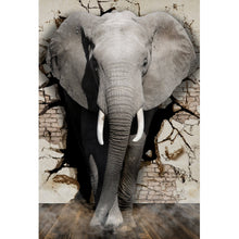 Lade das Bild in den Galerie-Viewer, Aluminiumbild gebürstet Elefant kommt aus der Wand Hochformat
