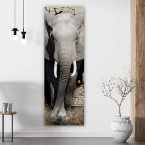 Spannrahmenbild Elefant kommt aus der Wand Panorama Hoch