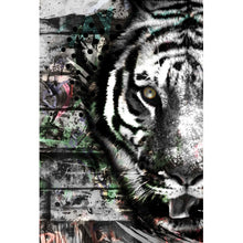 Lade das Bild in den Galerie-Viewer, Aluminiumbild Eye of the Tiger Hochformat
