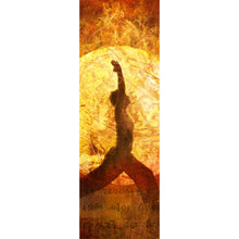 Lade das Bild in den Galerie-Viewer, Poster Frau im Yoga Krieger Panorama Hoch
