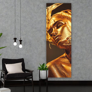 Poster Frau in Gold Panorama Hoch