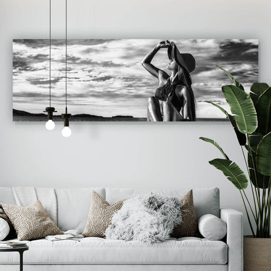 Aluminiumbild Frau mit Sonnenhut Schwarz Weiß Panorama