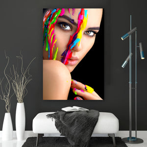 Spannrahmenbild Frauen Portrait mit Farbe Hochformat