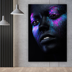 Aluminiumbild gebürstet Frauenportrait Neon No.1 Hochformat
