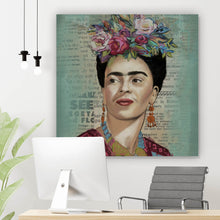 Lade das Bild in den Galerie-Viewer, Aluminiumbild gebürstet Frida Vintage Portrait Quadrat
