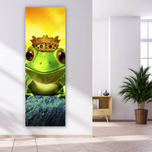 Lade das Bild in den Galerie-Viewer, Aluminiumbild gebürstet Frosch mit Krone Panorama Hoch
