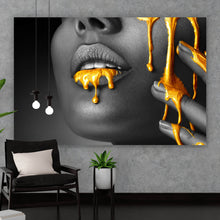 Lade das Bild in den Galerie-Viewer, Aluminiumbild Goldene Lippen No.7 Querformat
