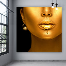 Lade das Bild in den Galerie-Viewer, Aluminiumbild gebürstet Goldene Lippen No. 3 Quadrat
