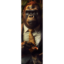 Lade das Bild in den Galerie-Viewer, Poster Gorilla im Anzug Digital Art Panorama Hoch
