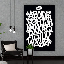 Lade das Bild in den Galerie-Viewer, Aluminiumbild gebürstet Graffiti Alphabet Hochformat

