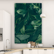Lade das Bild in den Galerie-Viewer, Aluminiumbild gebürstet Grüne Blätter Hochformat
