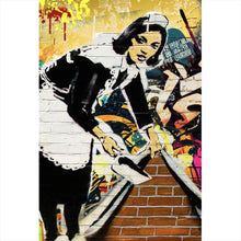 Lade das Bild in den Galerie-Viewer, Leinwandbild Hausmädchen Graffiti Banksy Hochformat
