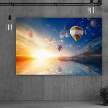 Lade das Bild in den Galerie-Viewer, Acrylglasbild Heißluftballons bei Sonnenaufgang Querformat
