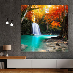 Aluminiumbild Herbstwald mit Wasserfall Quadrat