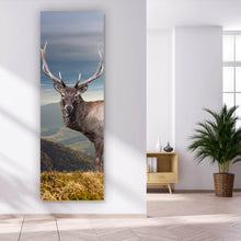 Lade das Bild in den Galerie-Viewer, Spannrahmenbild Hirsch in der Herbstzeit Panorama Hoch
