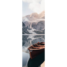 Lade das Bild in den Galerie-Viewer, Leinwandbild Holzboot am Bergsee Panorama Hoch
