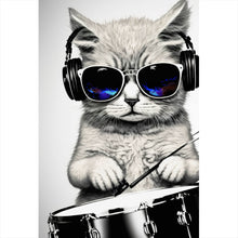 Lade das Bild in den Galerie-Viewer, Leinwandbild Katze am Schlagzeug Hochformat
