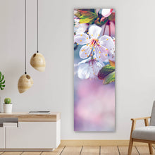 Lade das Bild in den Galerie-Viewer, Aluminiumbild gebürstet Kirschblüten im Frühling Panorama Hoch
