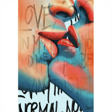 Lade das Bild in den Galerie-Viewer, Aluminiumbild Küssende Lippen Street Art Hochformat
