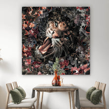 Lade das Bild in den Galerie-Viewer, Aluminiumbild gebürstet Leopard im Blütenmeer Quadrat
