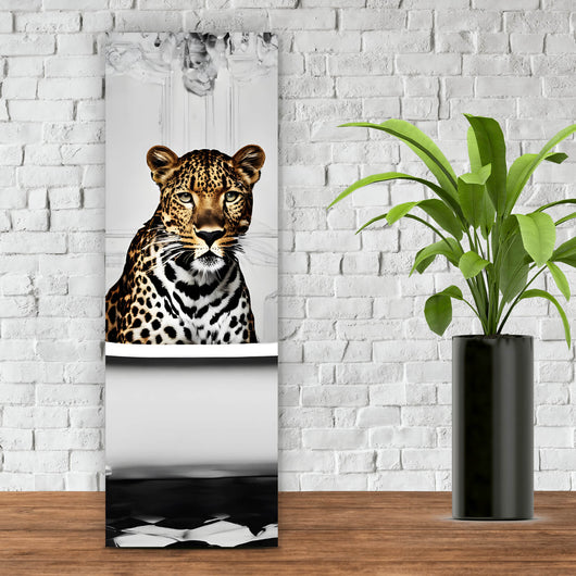 Poster Leopard in der Badewanne Modern Art Panorama Hoch