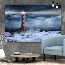 Lade das Bild in den Galerie-Viewer, Aluminiumbild Leuchtturm bei stürmischer See Querformat
