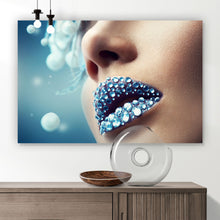 Lade das Bild in den Galerie-Viewer, Poster Lippen mit blauen Diamanten Querformat

