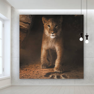Spannrahmenbild Löwe mit Pfotenabdruck Quadrat