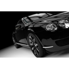 Lade das Bild in den Galerie-Viewer, Spannrahmenbild Luxuswagen auf schwarzem Hintergrund Querformat
