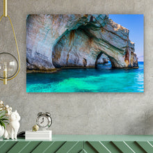 Lade das Bild in den Galerie-Viewer, Poster Malerische Inselküste Querformat
