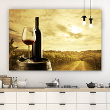 Lade das Bild in den Galerie-Viewer, Spannrahmenbild Mediterrane Weinreben im Sonnenuntergang Querformat
