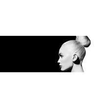 Lade das Bild in den Galerie-Viewer, Poster Mode Porträt in schwarz und weiß Panorama
