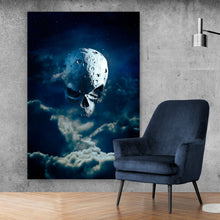 Lade das Bild in den Galerie-Viewer, Leinwandbild Moonskull Hochformat
