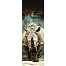 Lade das Bild in den Galerie-Viewer, Poster Nashorn bricht durch die Wand Panorama Hoch
