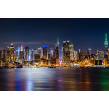 Lade das Bild in den Galerie-Viewer, Aluminiumbild gebürstet New York Skyline bei Nacht Querformat

