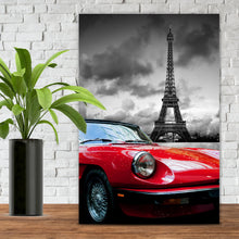 Lade das Bild in den Galerie-Viewer, Aluminiumbild gebürstet Oldtimer vor dem Eiffelturm Hochformat

