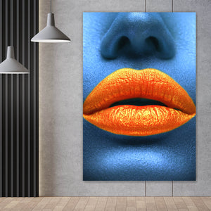 Leinwandbild Orangene Lippen No.3 Hochformat